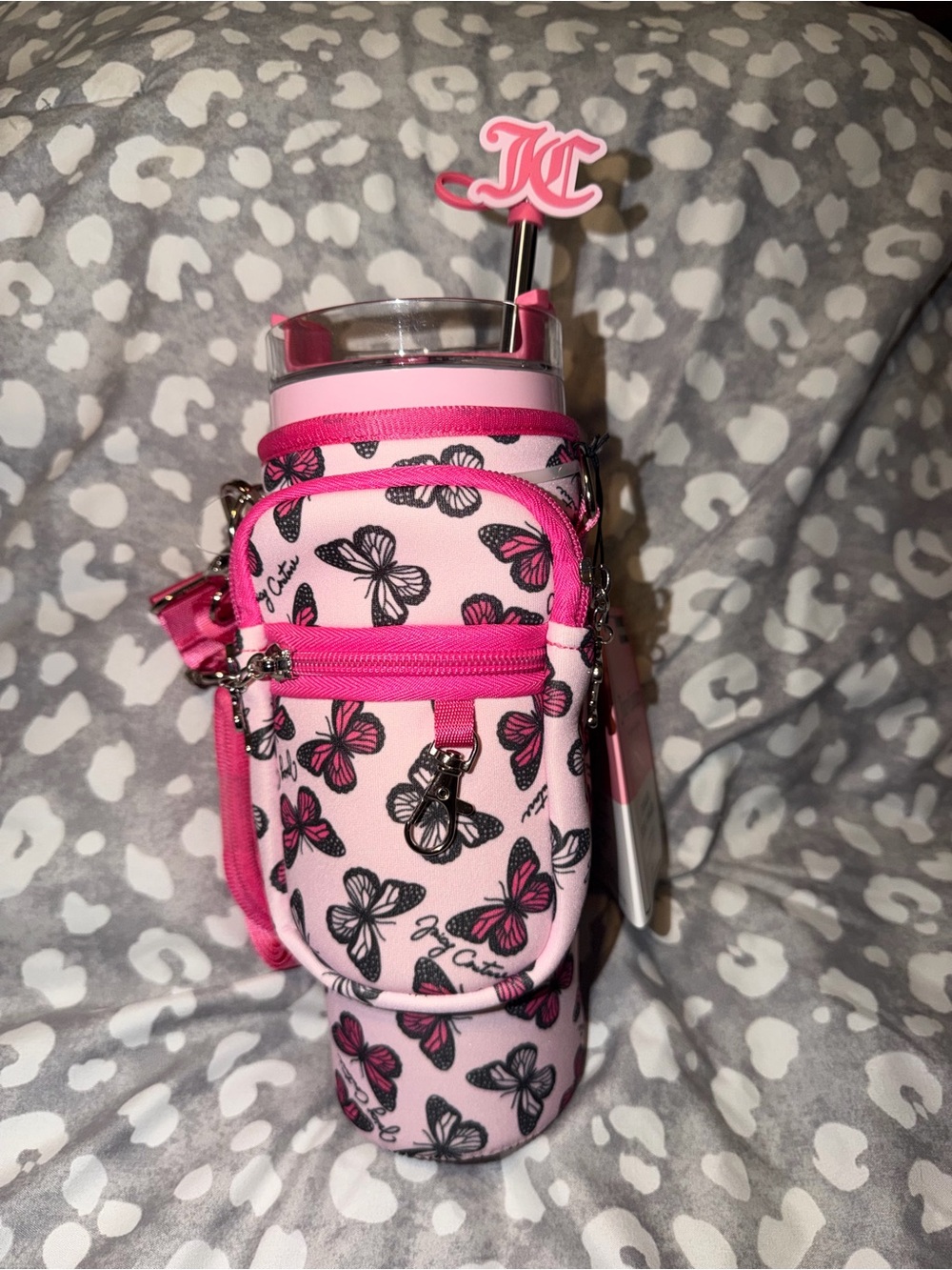 NEW Juicy Couture 30oz Stainless Steel Tumbler with Crossbody Sling and Pouch.